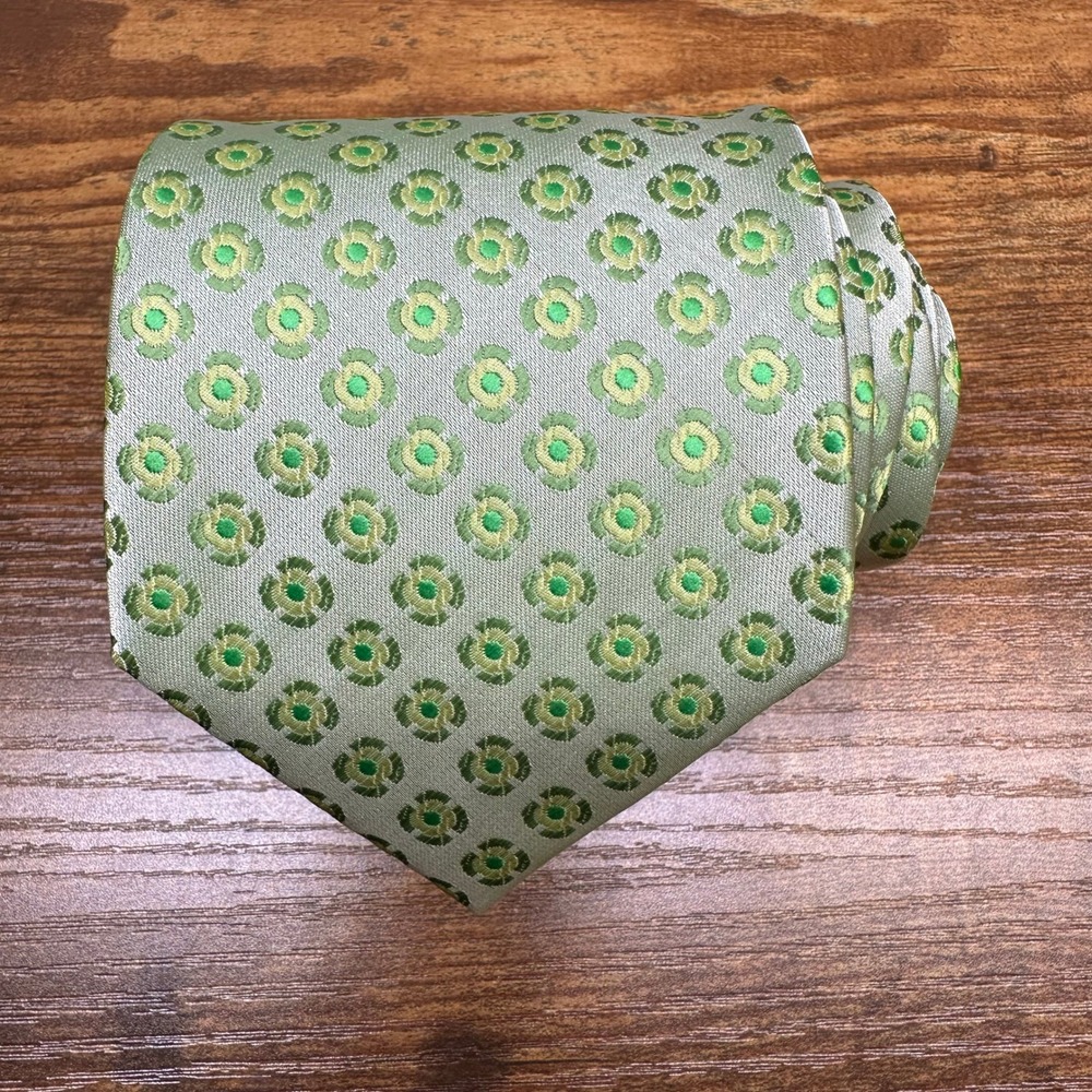 Brio Mens Necktie Green Geometric Medallion Pattern Polyester Classic‎ Width